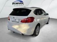 Gebraucht BMW 218 Active Tourer Advantage 150 PS (110 kW) 2021 Weiß Van / Kleinbus
