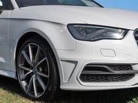 Gebraucht Audi S3 Ambiente 300 PS (220 kW) 2015 Weiß Limousine