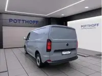 Neu VW T7 110 PS (80 kW) 2026 Grau (stone grey) Van
