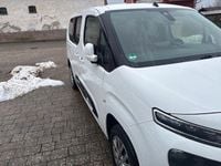 Gebraucht Citroën Berlingo Feel 131 PS (96 kW) 2021 Weiß Van / Kleinbus