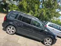 Gebraucht VW Touran 140 PS (102 kW) 2013 Schwarz Van / Kleinbus