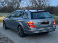 Gebraucht Mercedes C200 136 PS (100 kW) 2013 Grau Kombi