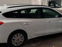 Gebraucht Ford Focus Trend 86 PS (63 kW) 2019 Weiß Limousine