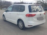 Gebraucht VW Touran 150 PS (110 kW) 2016 Weiß Van / Kleinbus