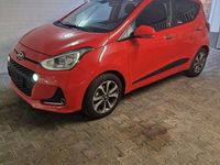 Gebraucht Hyundai i10 87 PS (63 kW) 2019 Rot Kleinwagen