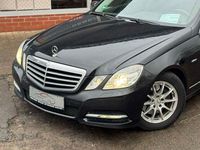 Gebraucht Mercedes E300 231 PS (169 kW) 2011 Schwarz Limousine