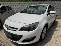Gebraucht Opel Astra 120 PS (88 kW) 2013 Weiß Limousine