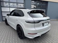 Gebraucht Porsche Cayenne GTS 460 PS (338 kW) 2021 3h kreide SUV