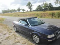 Gebraucht Audi Cabriolet 133 PS (97 kW) 1993 Violet Cabrio