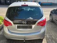 Gebraucht Opel Meriva 101 PS (74 kW) 2012 Silber Van / Kleinbus