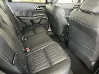 Gebraucht Mitsubishi Outlander P-HEV Top 136 PS (100 kW) 2026 Weiß SUV