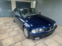 Gebraucht BMW 316 102 PS (75 kW) 1993 Blau Limousine