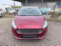 Gebraucht Ford S-MAX Titanium 180 PS (132 kW) 2017 Rot Van / Kleinbus
