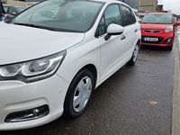 Second-hand Citroën C4 Attraction 131 CP (96 kW) 2017 Alb Berlinǎ