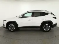 Neu Hyundai Tucson 150 PS (110 kW) 2025 Silber SUV