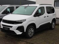 Neu Peugeot Rifter Allure 131 PS (96 kW) 2025 Weiß Van / Kleinbus