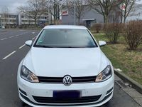 Gebraucht VW Golf VII 110 PS (80 kW) 2015 Grau Kleinwagen