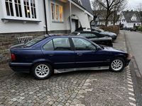 gebraucht BMW 318 i E36 mit 1 Jahr TÜV