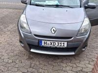 Gebraucht Renault Clio GrandTour Dynamique 75 PS (55 kW) 2012 Grau Kombi