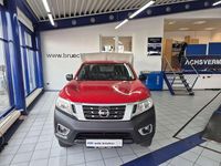 Gebraucht Nissan Navara Visia 163 PS (119 kW) 2016 Rot Pickup