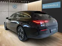 Gebraucht Mercedes CLA200 150 PS (110 kW) 2024 Unilack nachtschwarz Kombi