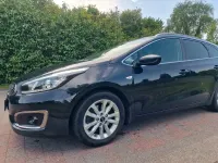 Gebraucht Kia Ceed 135 PS (99 kW) 2017 Schwarz Kleinwagen