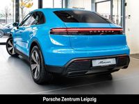 Gebraucht Porsche Macan 264 kW (360 PS) 2026 Farbe nach wahl: rivierablau SUV