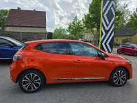 Gebraucht Renault Clio V Techno 94 PS (69 kW) 2024 Valenciaorange Kleinwagen