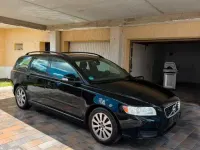 Gebraucht Volvo V50 131 PS (96 kW) 2010 Schwarz Kombi
