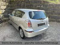 Gebraucht Toyota Corolla Verso 110 PS (80 kW) 2007 Silber Van / Kleinbus