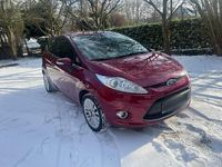 Gebraucht Ford Fiesta 97 PS (71 kW) 2009 Rot Kleinwagen
