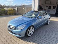 Gebraucht Mercedes E250 204 PS (150 kW) 2012 Blau Coupé