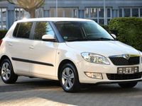 Gebraucht Skoda Fabia Fresh 86 PS (63 kW) 2014 Weiß Limousine