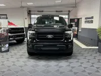 Neu Ford V8 Lariat 405 PS (297 kW) 2026 Schwarz SUV