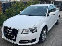 Gebraucht Audi A3 Ambition 116 PS (85 kW) 2011 Weiß Kleinwagen