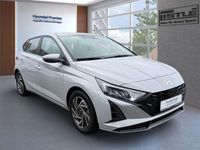 Gebraucht Hyundai i20 Advanced 101 PS (74 kW) 2024 Grau Kleinwagen