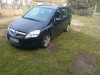 Gebraucht Opel Zafira 130 PS (95 kW) 2010 Schwarz Van / Kleinbus