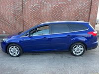 Gebraucht Ford Focus Titanium 125 PS (91 kW) 2014 Blau Kombi