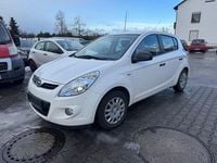 Gebraucht Hyundai i20 Classic 86 PS (63 kW) 2012 Weiß Kleinwagen