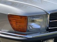 Gebraucht Mercedes 560 230 PS (169 kW) 1989 Silber metallic Cabrio