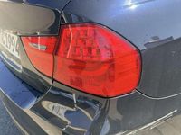 Gebraucht BMW 330 Basis 245 PS (180 kW) 2010 Schwarz Limousine