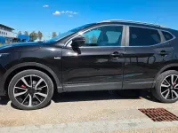 Gebraucht Nissan Qashqai Tekna 131 PS (96 kW) 2016 Schwarz SUV