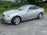Gebraucht Mercedes SLK200 163 PS (119 kW) 2000 Silber Cabrio