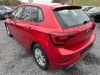 Gebraucht VW Polo Style 95 PS (69 kW) 2023 Rot Limousine