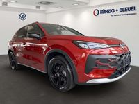 Neu VW T-Roc Style 150 PS (110 kW) 2025 Flame red metallic SUV