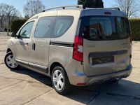 Gebraucht Dacia Dokker Lauréate 83 PS (61 kW) 2014 Braun Van / Kleinbus