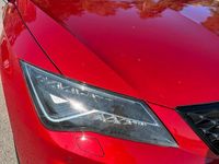 Używany Seat Leon CUPRA 300 KM (220 kW) 2017 Czerwony Sedan/Limuzyna