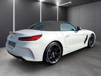 Gebraucht BMW Z4 Shadowline 197 PS (144 kW) 2025 Weiß Cabrio