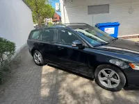 Używany Volvo V50 114 KM (83 kW) 2011 Czarny Kombi
