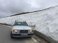 Gebraucht Mercedes 300 147 PS (108 kW) 1989 Weiß Limousine